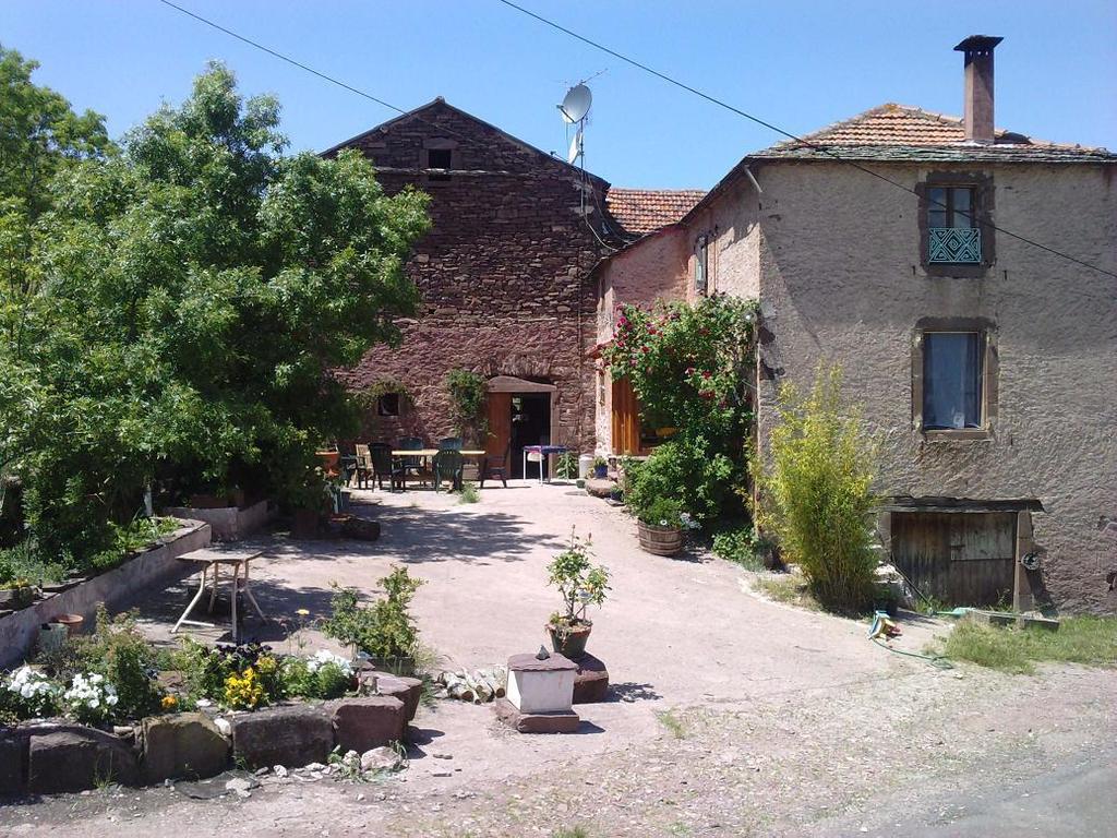 Gite Des Monts Saint-Izaire Rom bilde
